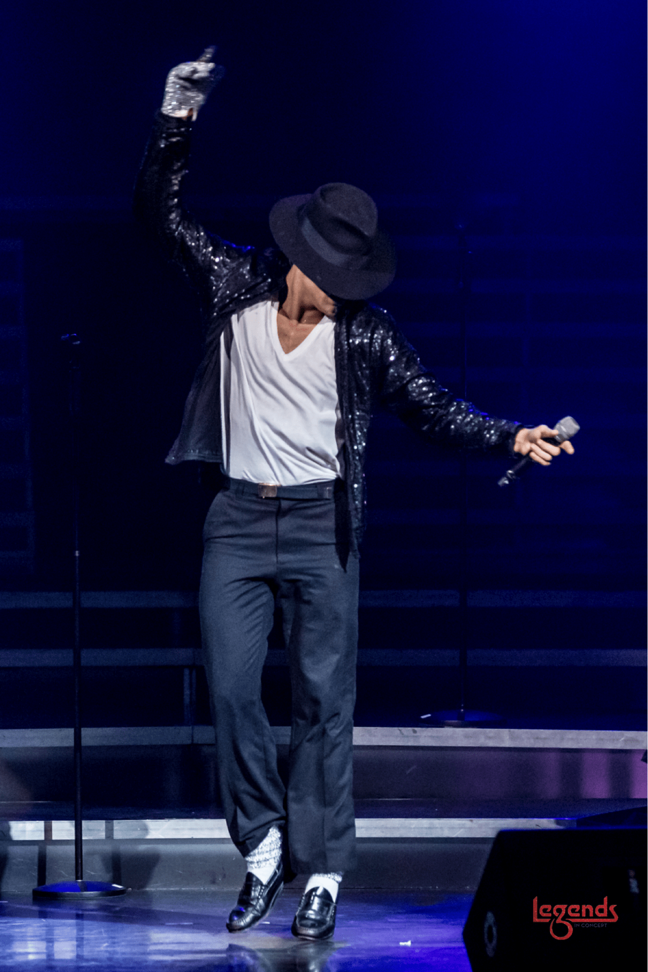 Michael Knight as Michael Jackson Legends in Concert Branson