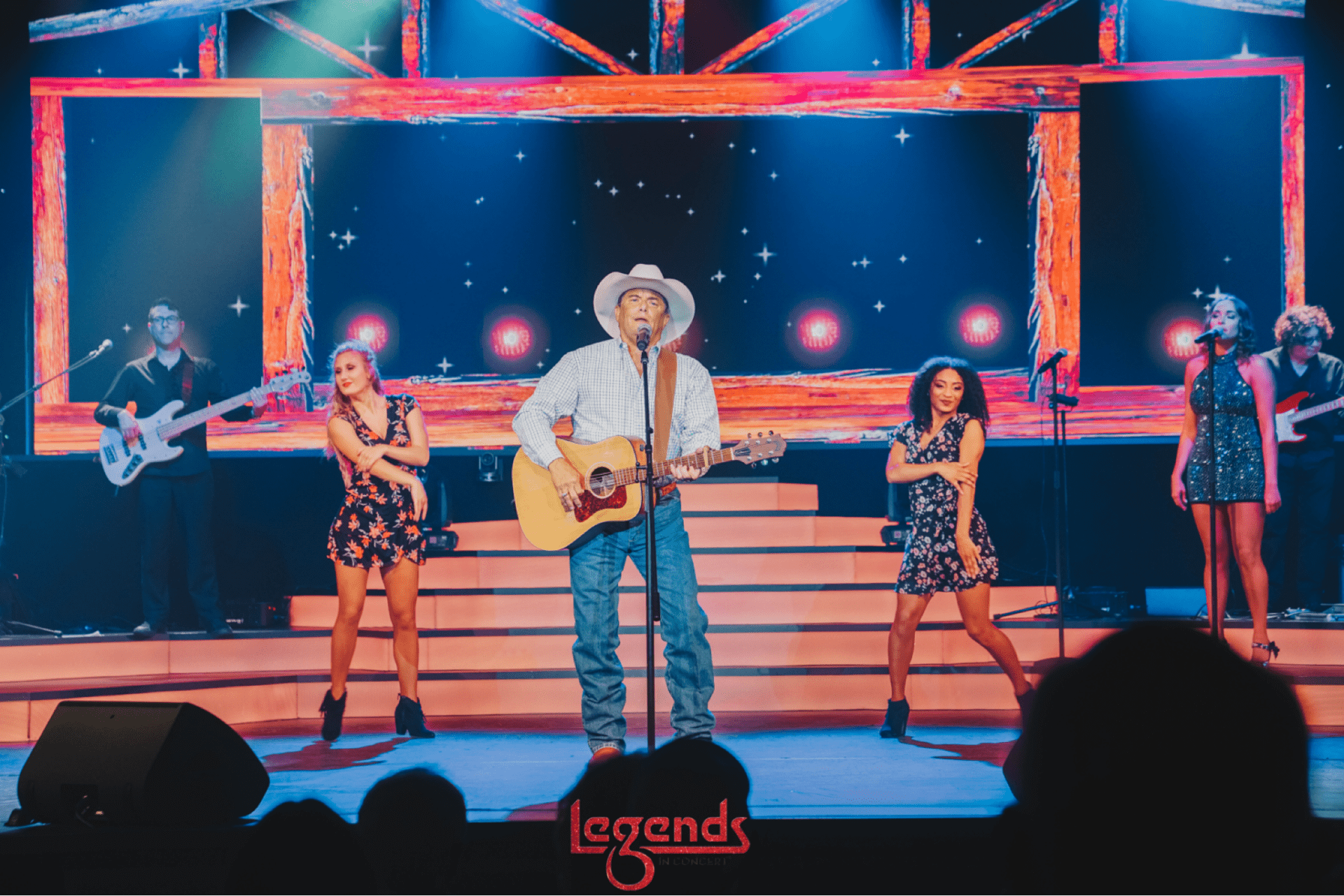 Legends in Concert : Larry Turner as George Strait Legends in Concert : Larry Turner as George Strait