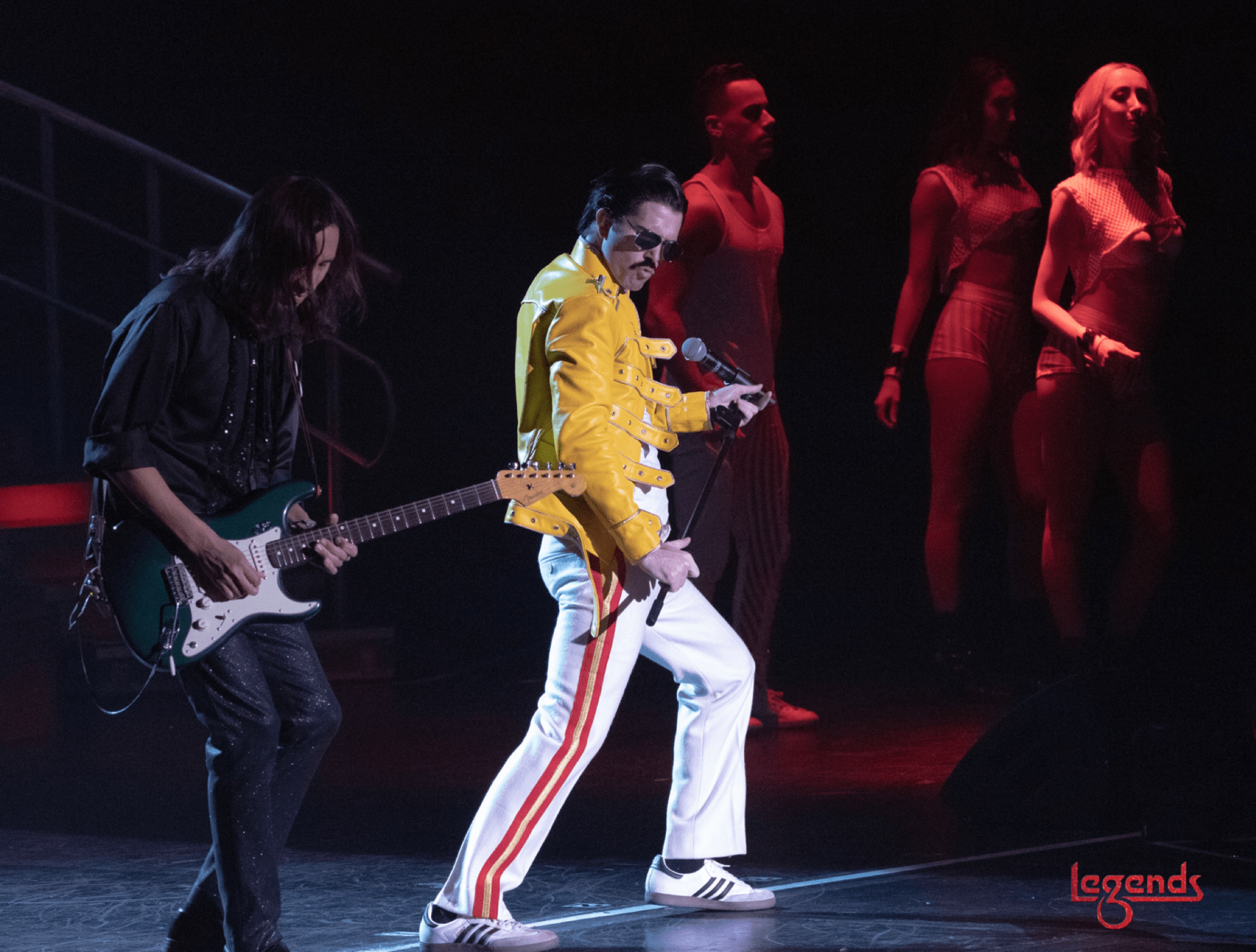 Legends in Concert Fernando Castro as Freddie Mercury