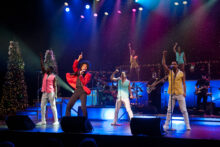 Legends in Concert Nae Cullors as Michael Jackson