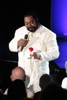 LEGENDS IN CONCERT BARRY WHITE